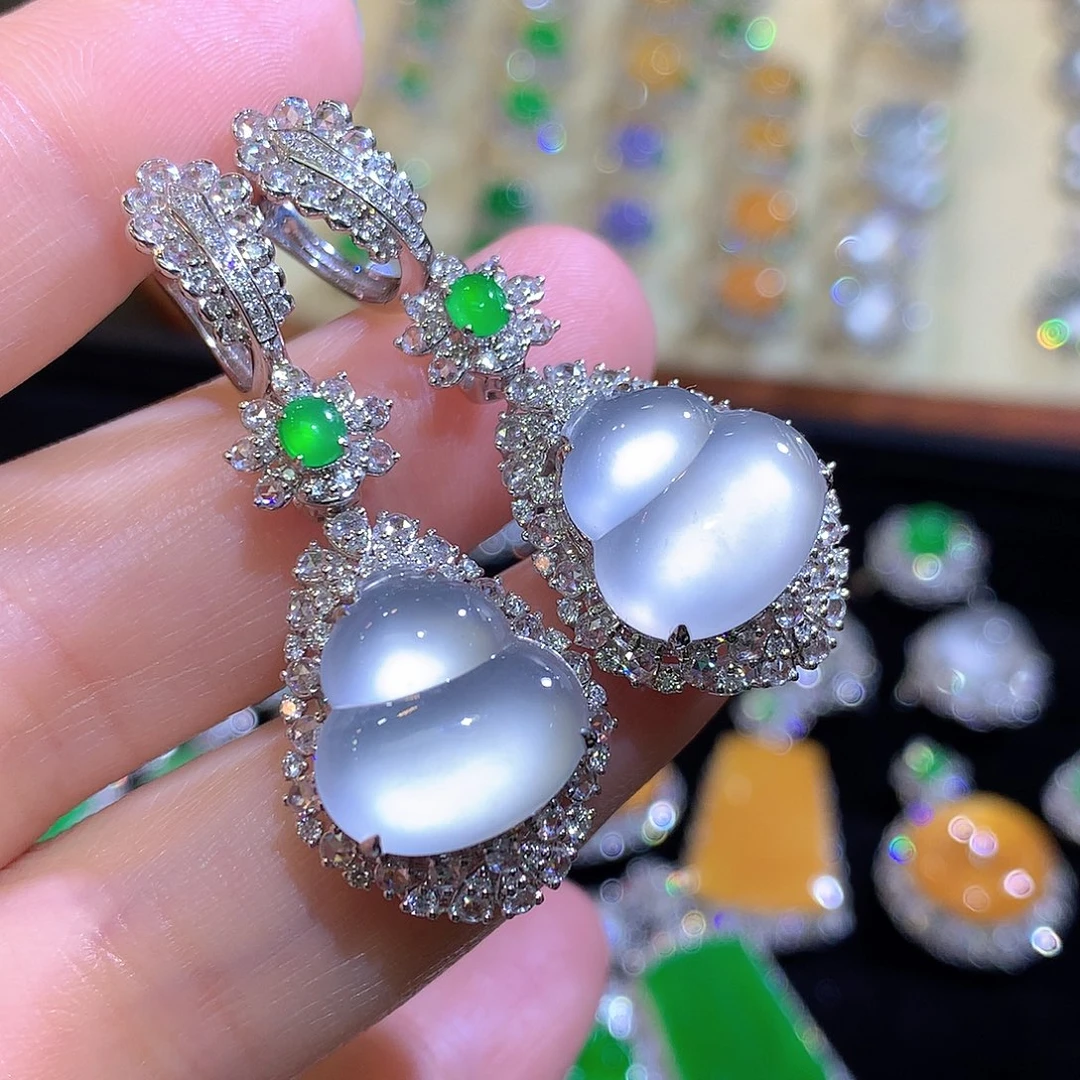 翡翠18K金镶嵌耳饰玻璃种葫芦后盖可拆卸