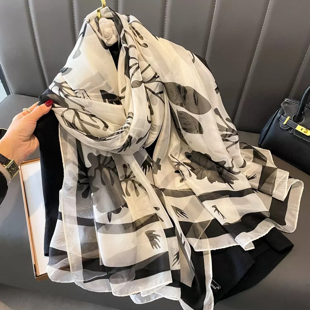 【水墨兰花】180*110新款方巾尺寸女丝巾AS2028