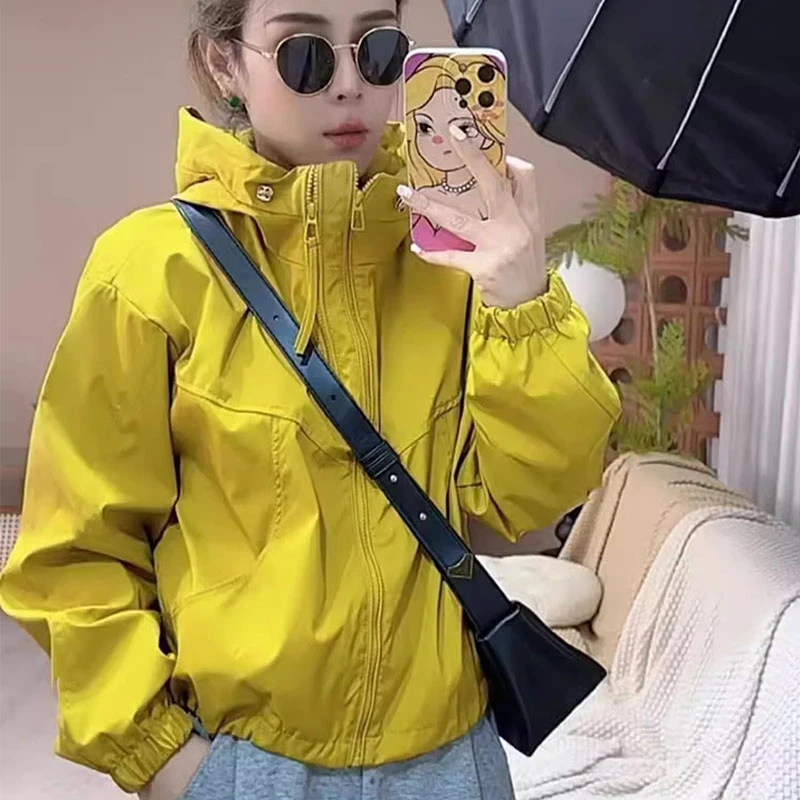 短款冲锋衣2025春秋季新款时尚百塔宽松休闲夹克上衣百搭外套女