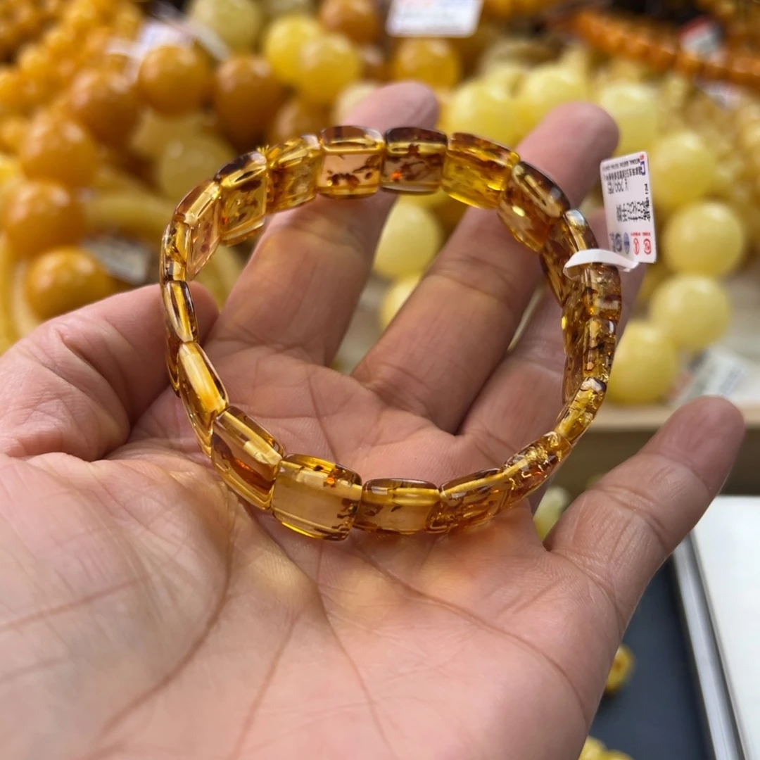 未镶嵌琥珀珠宝奇石
