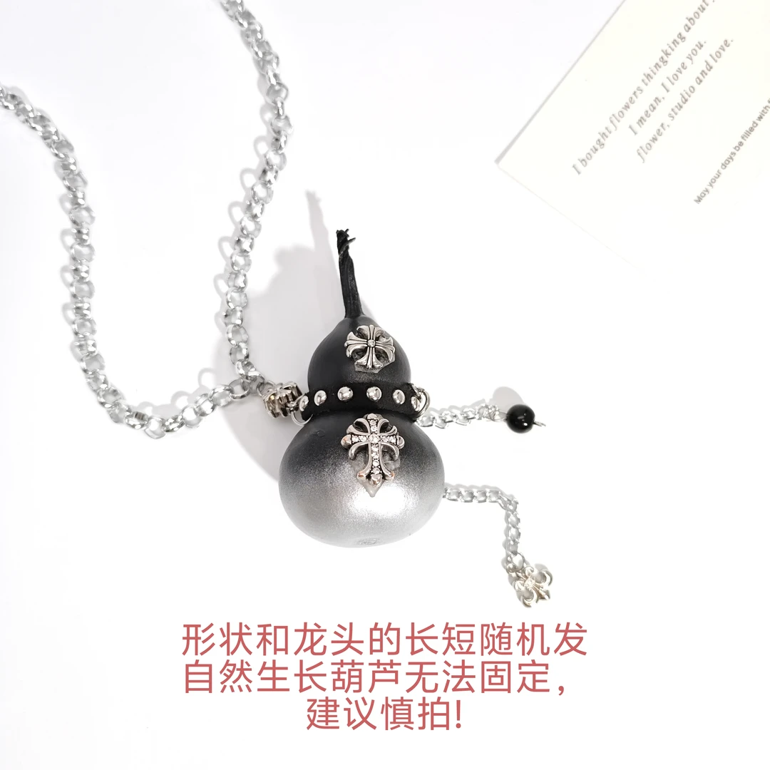 钛钢布艺项链 06650复古时尚大气十字葫芦个性项链