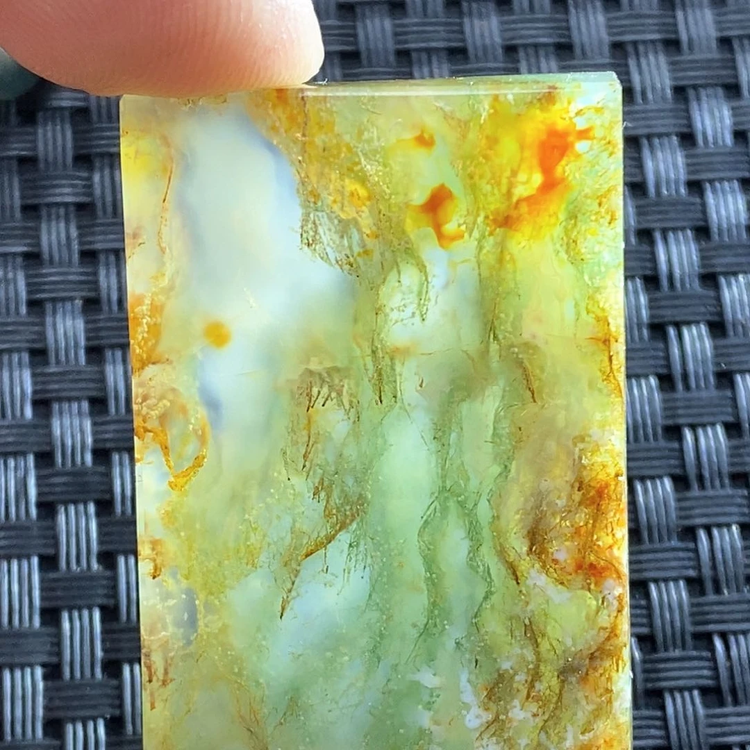 玛瑙/玉髓颈饰未镶嵌拥****任