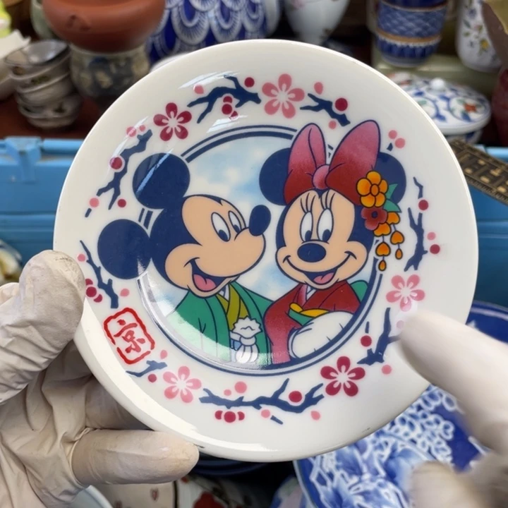 他家瓷器真美…开播了