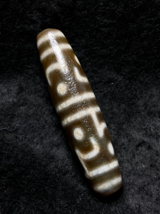 信缘藏古珠三界法器珠高油老料珠体油润钙化自然风化纹细腻绵密