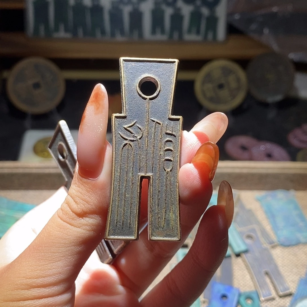 铜现代仿制工艺品