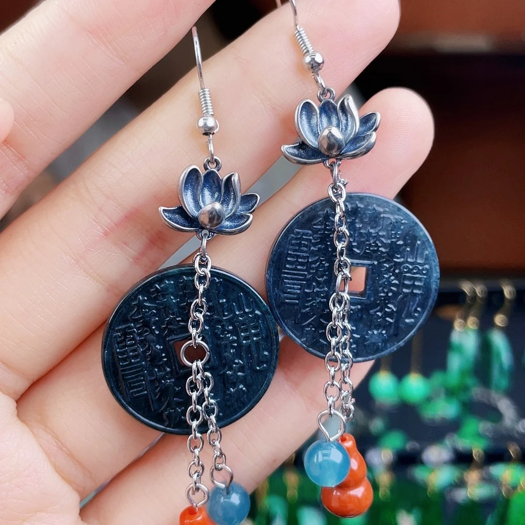 翡翠未镶嵌颈饰饰品