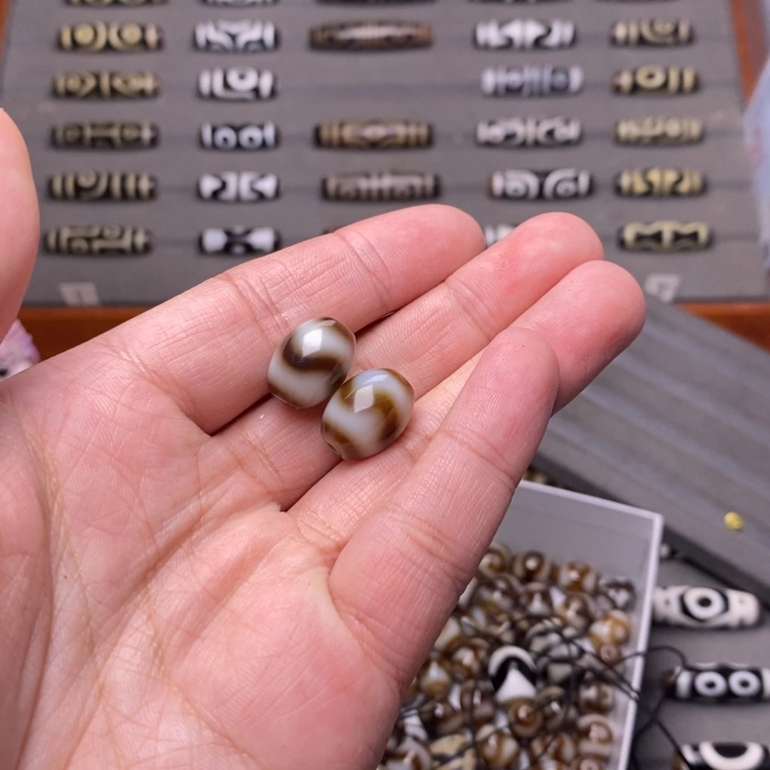 L***e玛瑙/玉髓未镶嵌颈饰