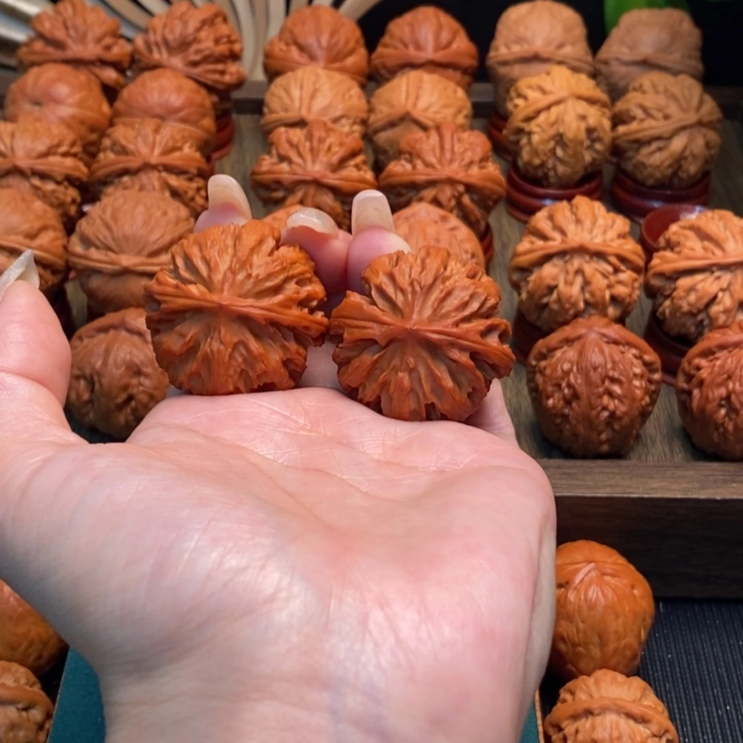 佚***名文玩核桃把件西瓜八棱