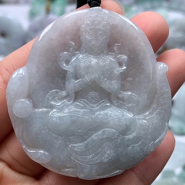翡翠未镶嵌颈饰普贤菩萨福利