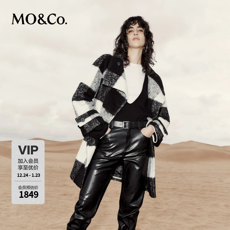MOCO冬季绵羊毛羊驼毛黑白格纹中长款高领大衣MBD3OVCK01