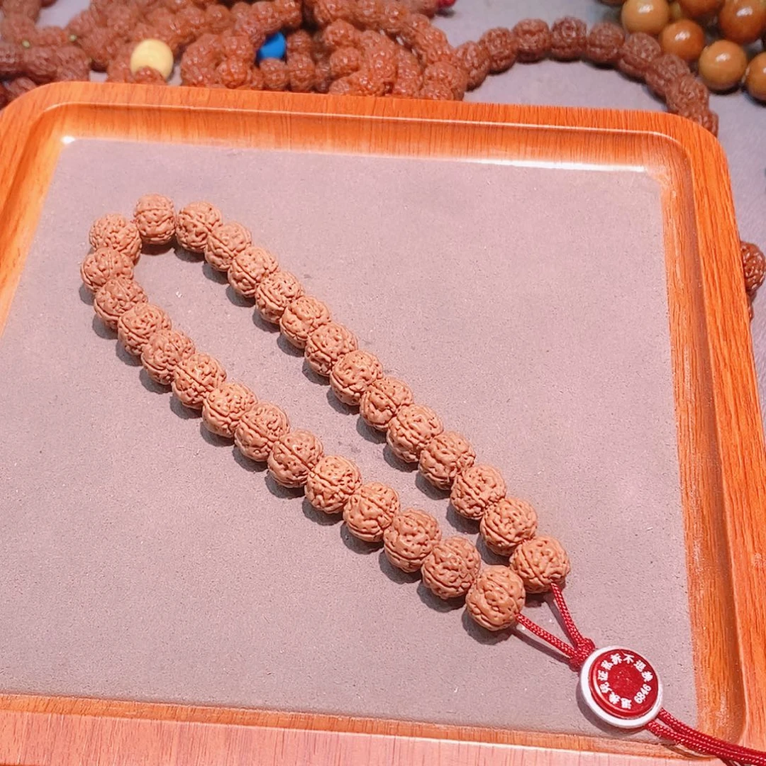 金刚菩提吊坠老树王