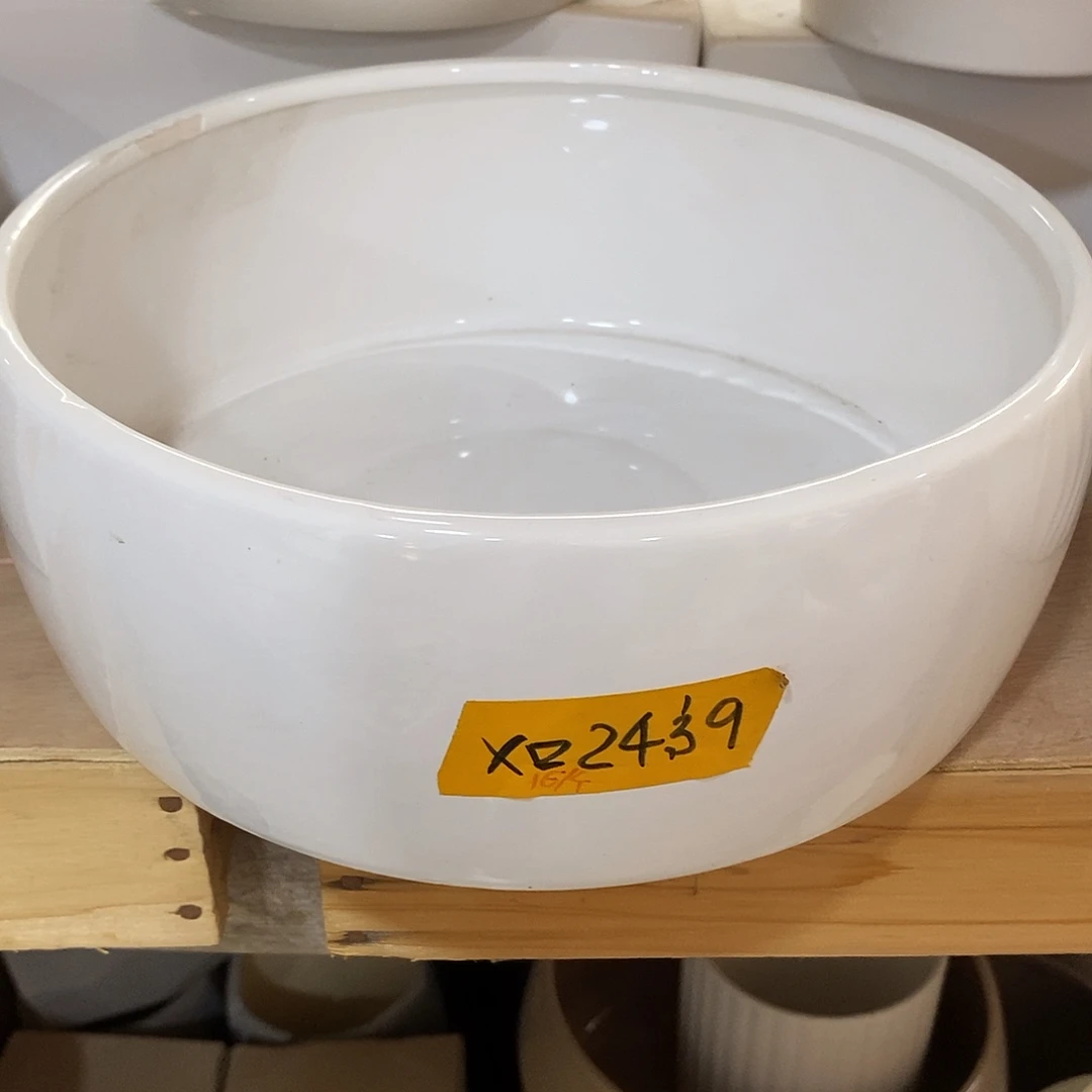 陶摆件陶盆有孔 瑕疵介意勿拍