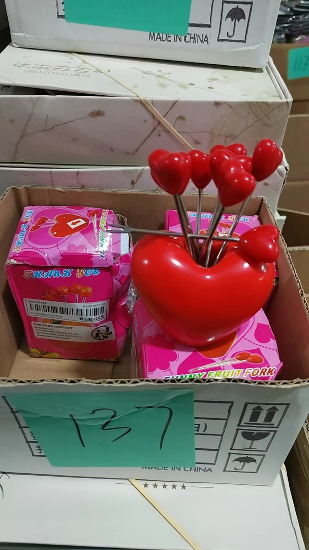 137号水果叉子【以直播间展示为主】