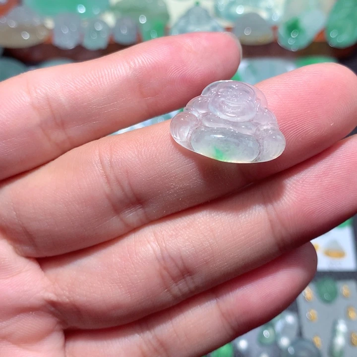 颈饰未镶嵌翡翠佛公