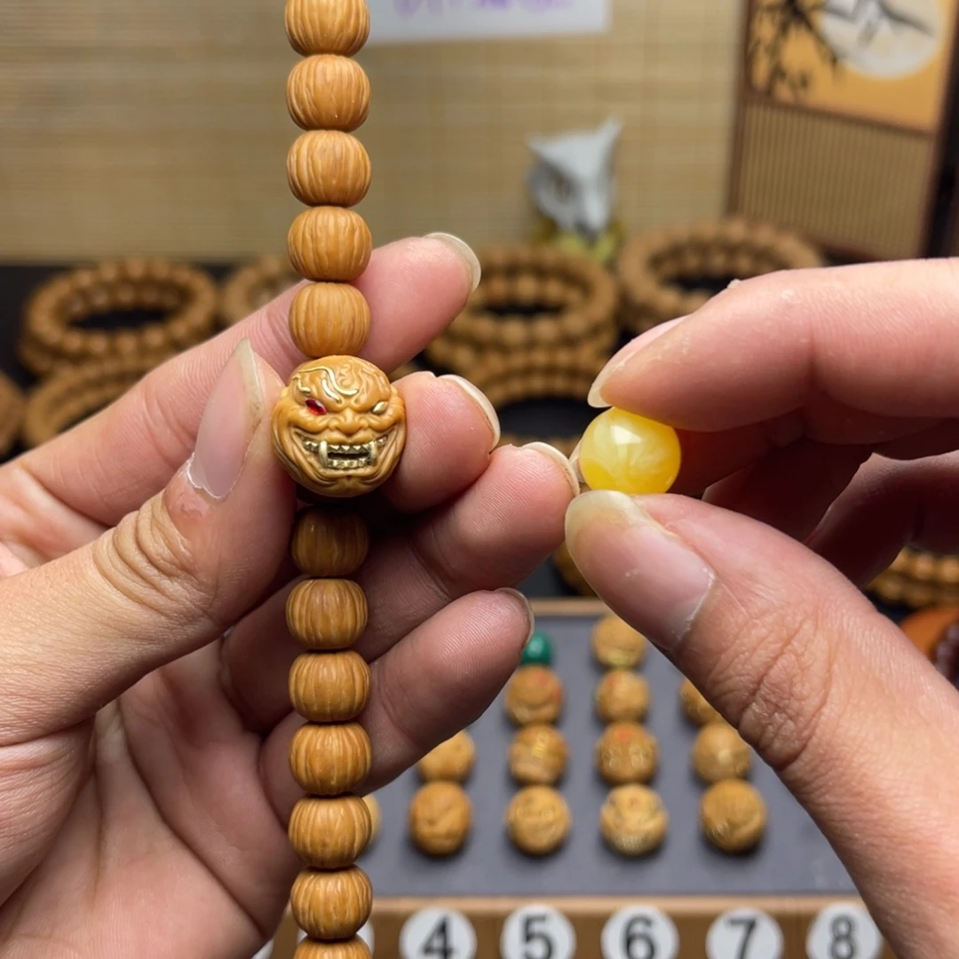 @***」猴头核桃手串猴头