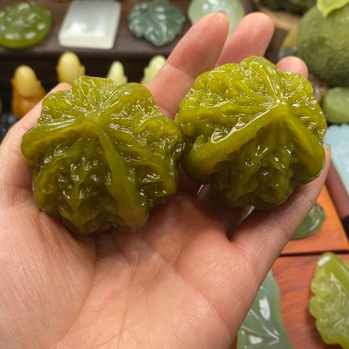 蛇纹石玉未镶嵌手把