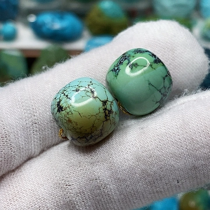 ③***意绿松石未镶嵌天然原矿 地大质检