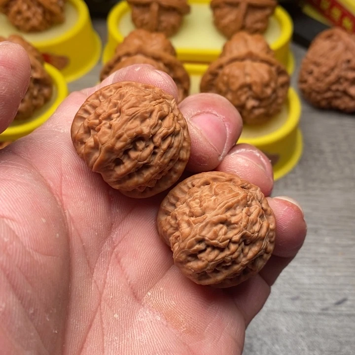 吊坠文玩核桃白狮子