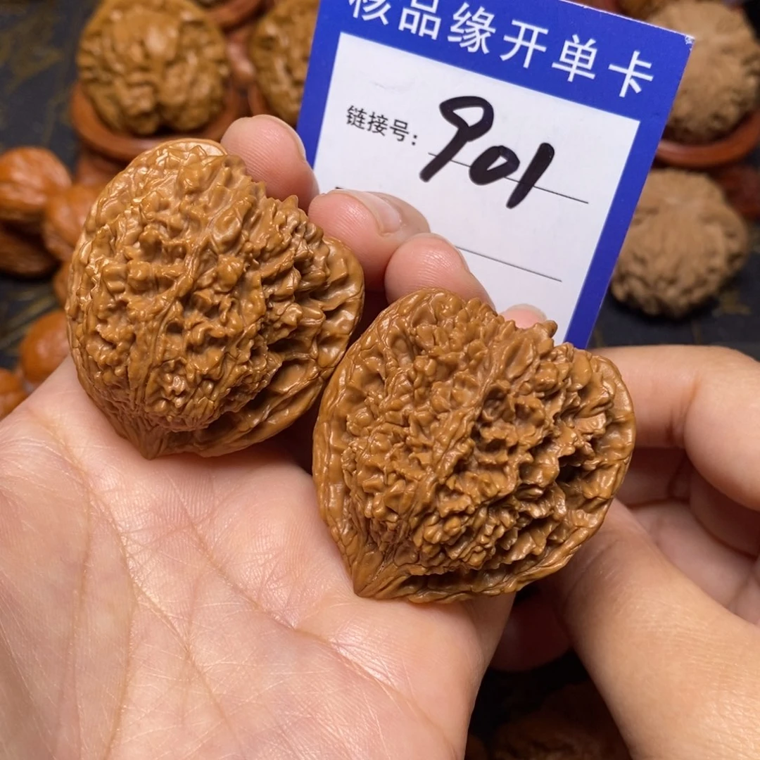 文玩核桃把件满天星天残脚40。 901