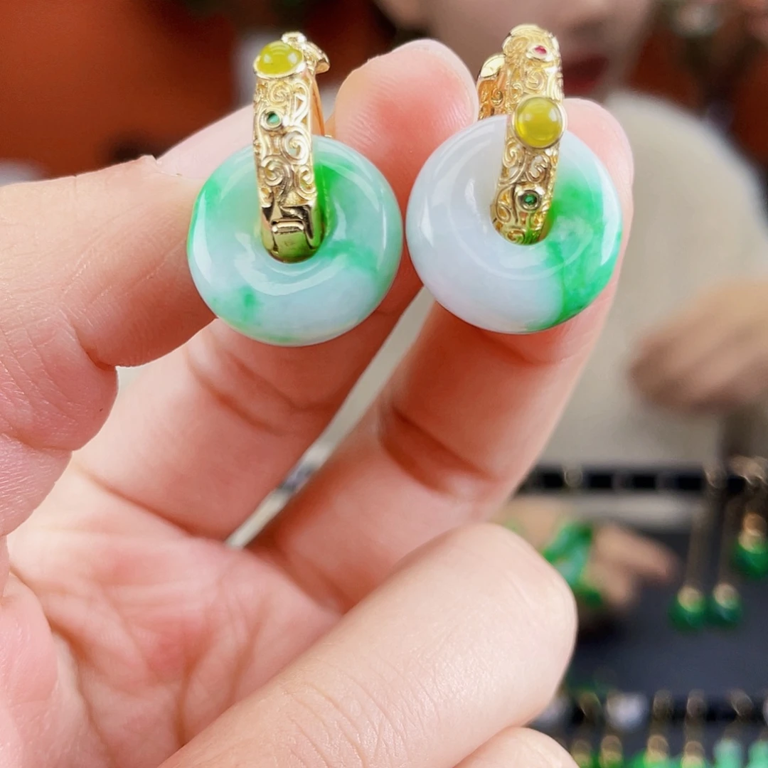 翡翠未镶嵌耳饰饰品