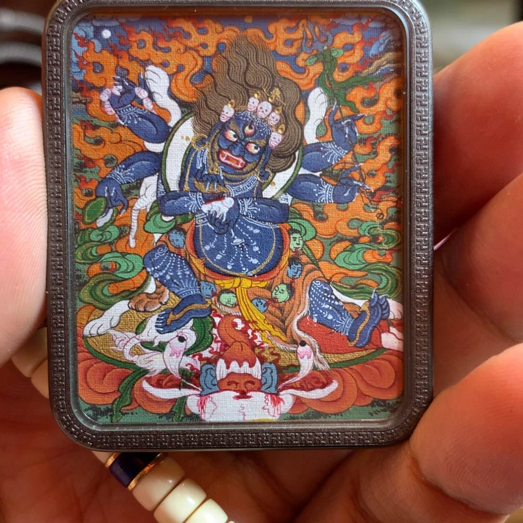 西藏手绘矿物颜料六臂大黑天