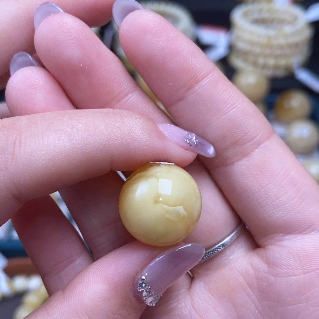 蜜蜡未镶嵌珠宝奇石16.7mm