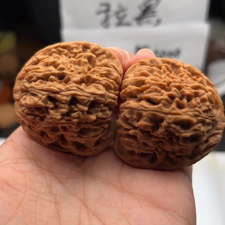吊坠文玩核桃南疆42