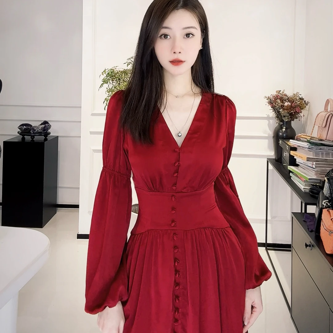 秒!NO退MEETYINA法式长袖A字赫本宫廷风设计缎面收腰连衣裙YN081A