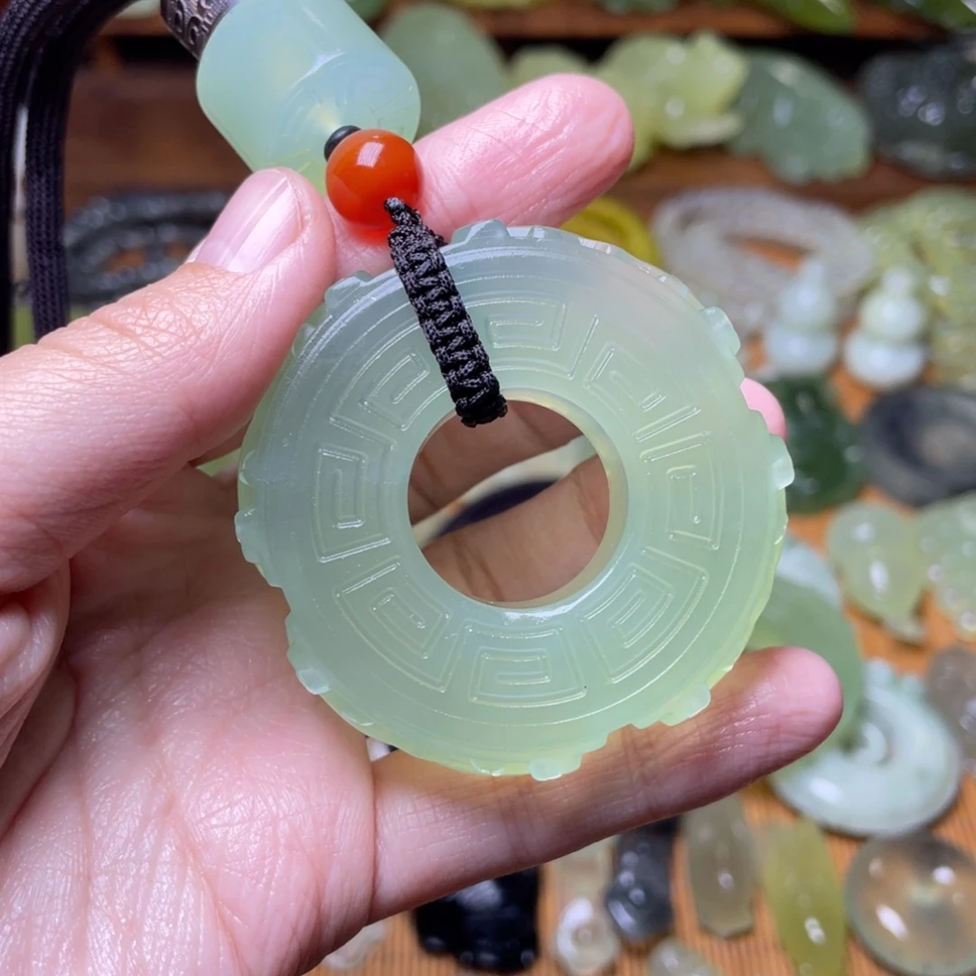 Y***️蛇纹石玉未镶嵌手把件