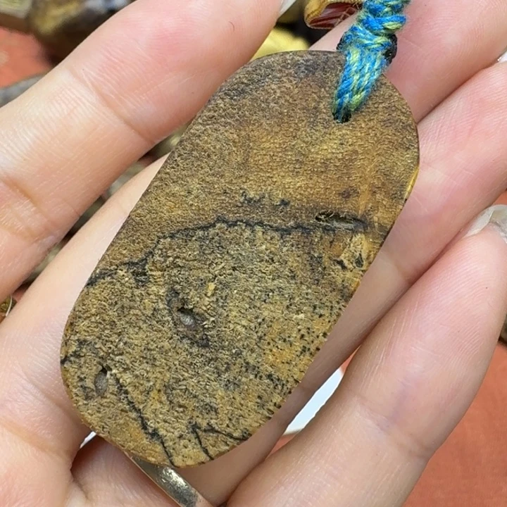 大叶紫檀（黑酸枝木类）