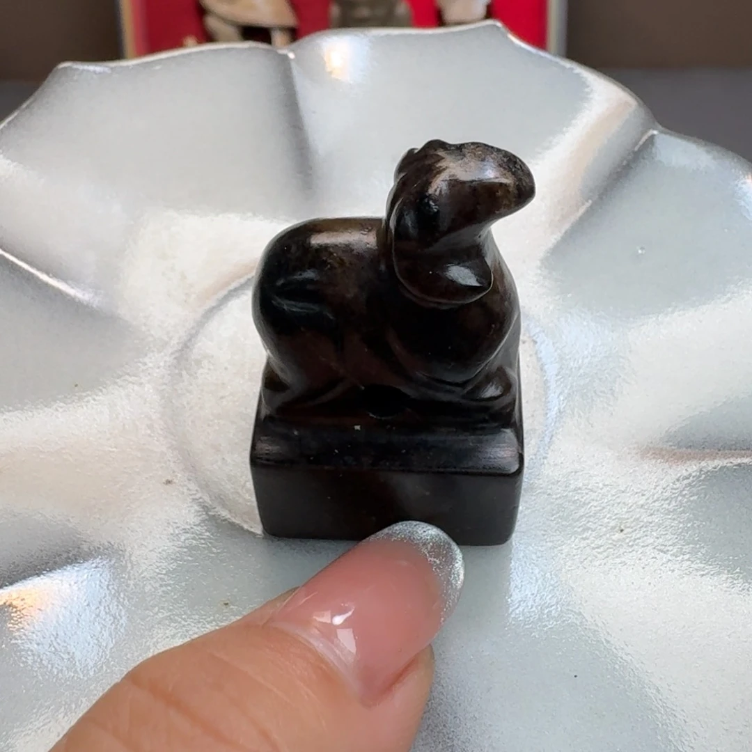 摆件陶路**?佩戴瓷器的