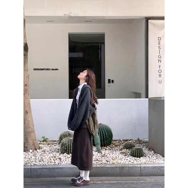 韩系慵懒风针织开衫女短款宽松毛衣外套减龄高级感半身裙两件套装