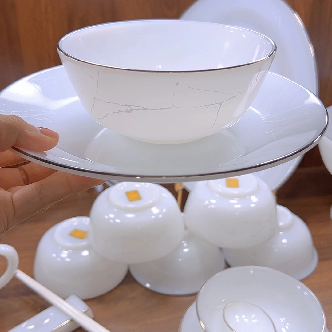 瓷大理石单拍盘碗各1个