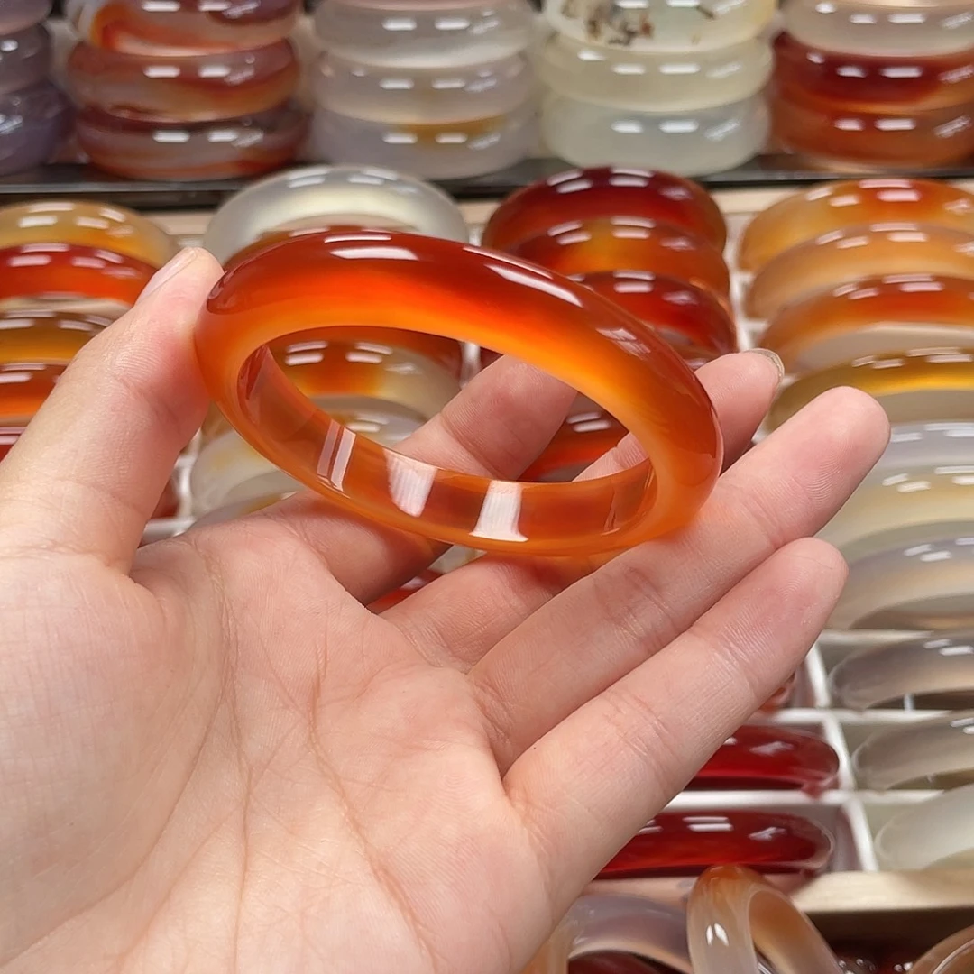 玛瑙/玉髓手镯未镶嵌好**启