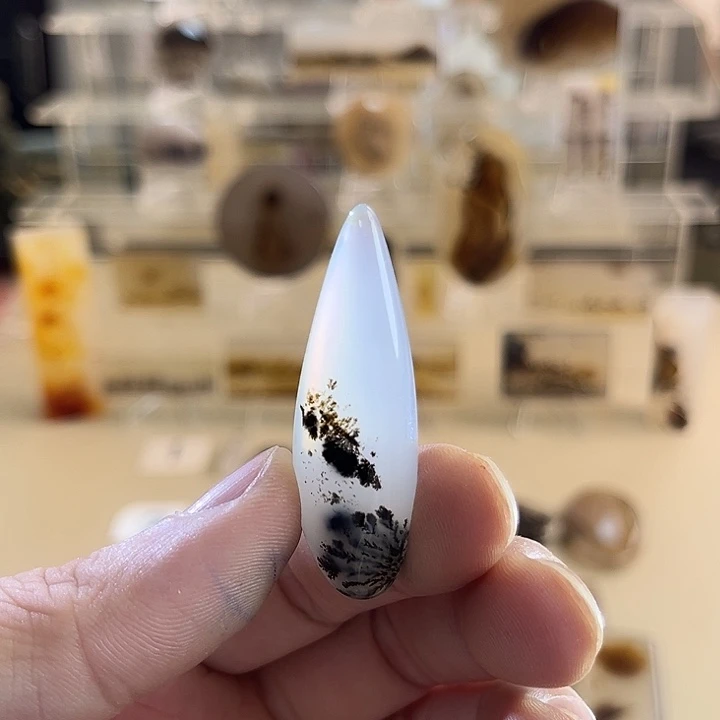 玛瑙/玉髓未镶嵌吊坠(不含链)