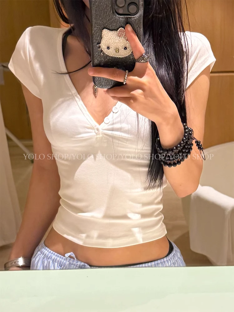 白色v领排扣设计短袖女2025夏季新款气质修身百搭正肩T恤显瘦上衣
