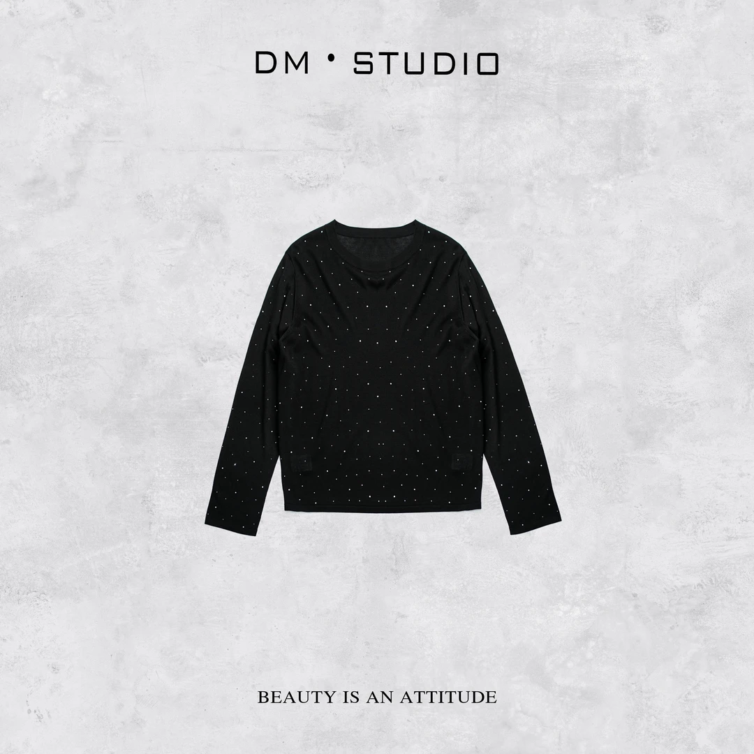 DEDM-DM•STUDIO/圆领百搭细闪亮钻减龄长袖套头打底上衣（M05544）