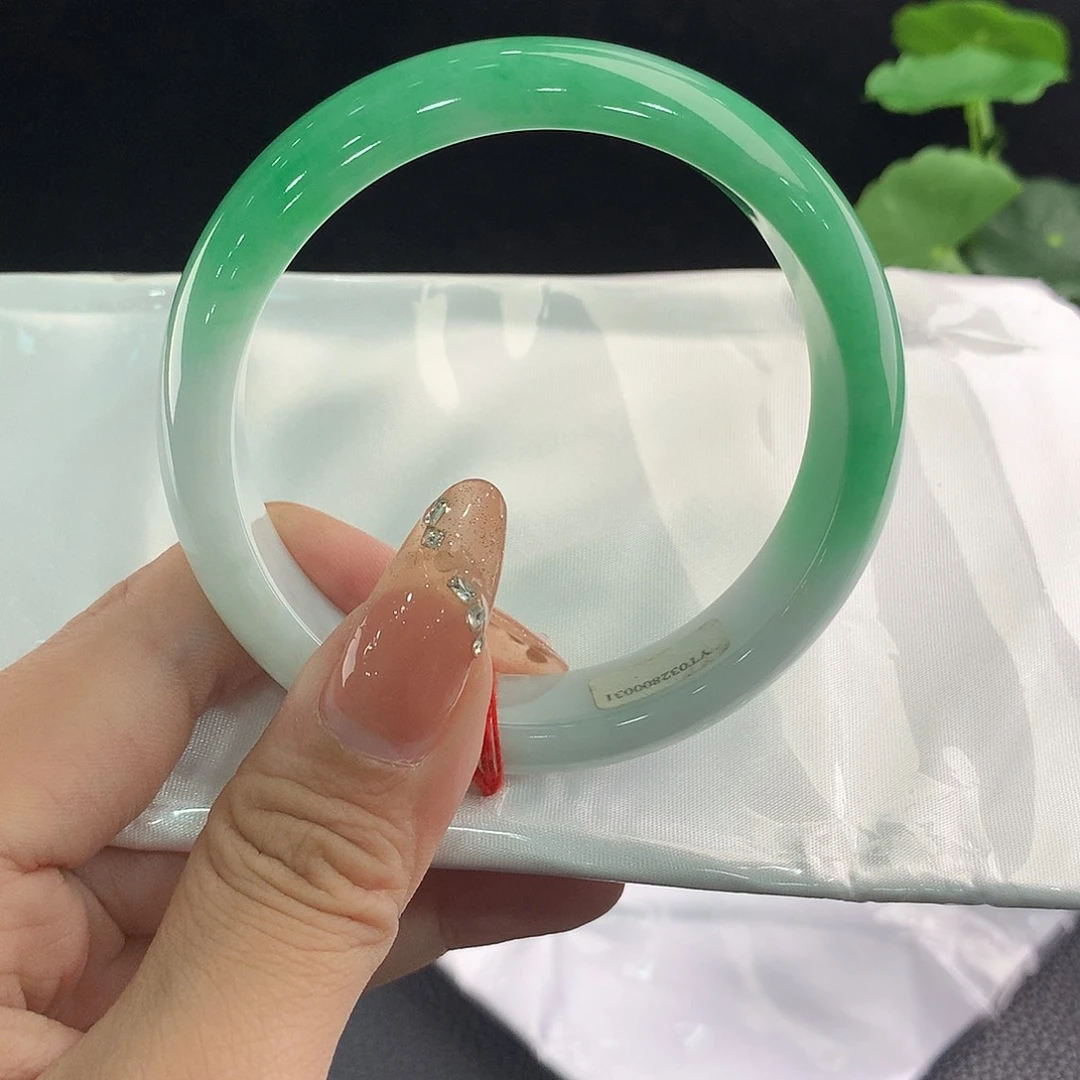 未镶嵌手镯翡翠正59