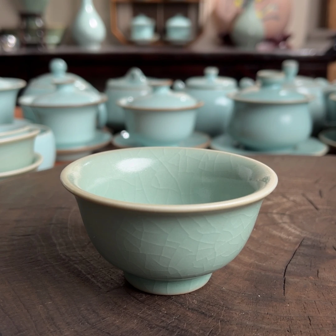 仿古青绿釉压手111