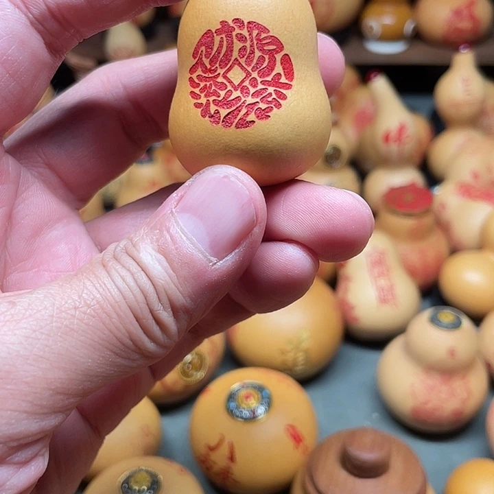 J**K一个葫芦一个葫芦一个葫芦