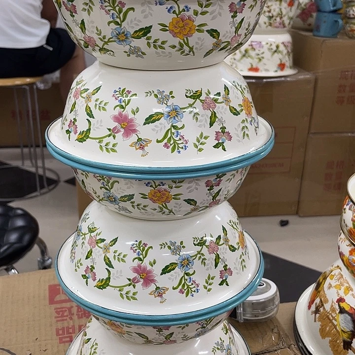 20公分珐琅搪瓷汤盆，芳香花1个