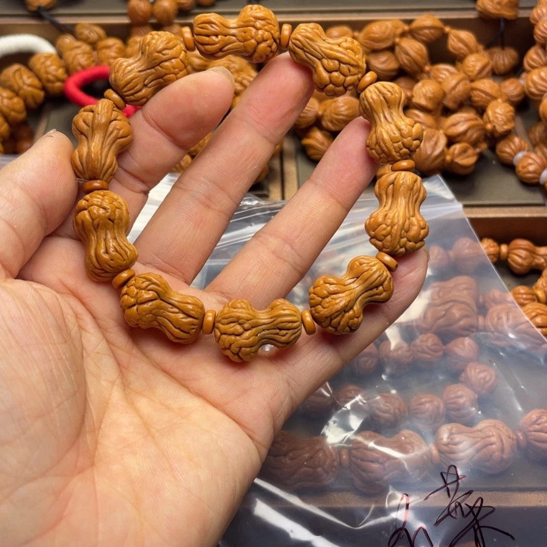 硕***重手串桃核龙纹桃核2