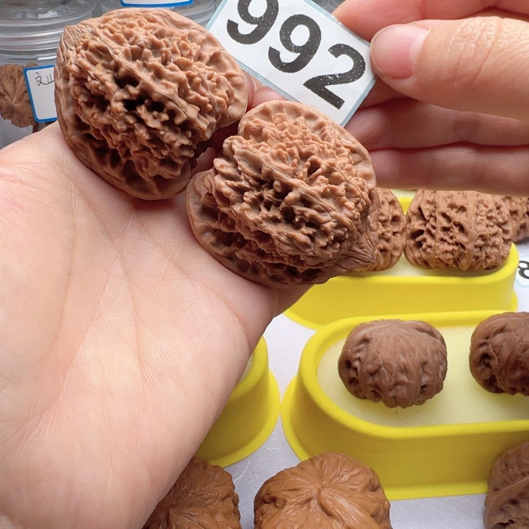 多***️文玩核桃吊坠文玩992