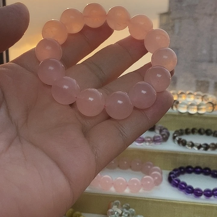 *****水晶手链未镶嵌那粉水晶手串