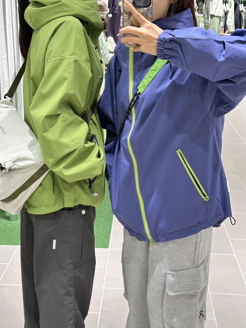 【出口日单】春秋 男女情侣款 爱*MI多色休闲户外连帽锋夹克外套