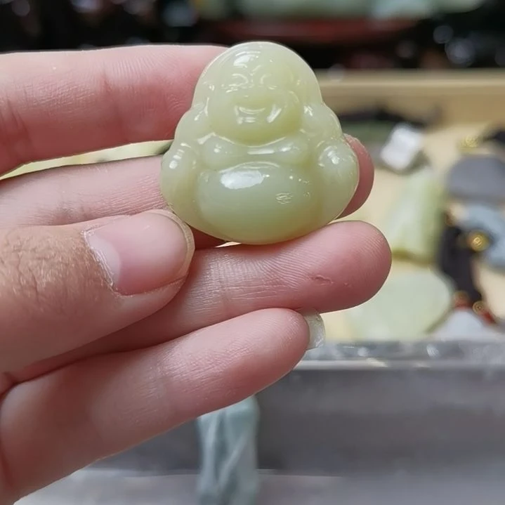 和田玉（黄玉）未镶嵌颈饰