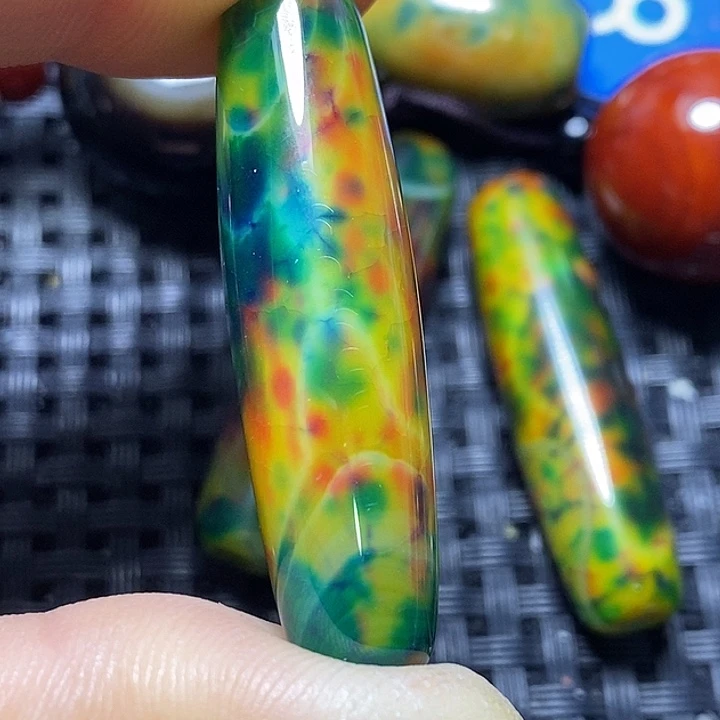 仙***球玛瑙/玉髓未镶嵌颈饰