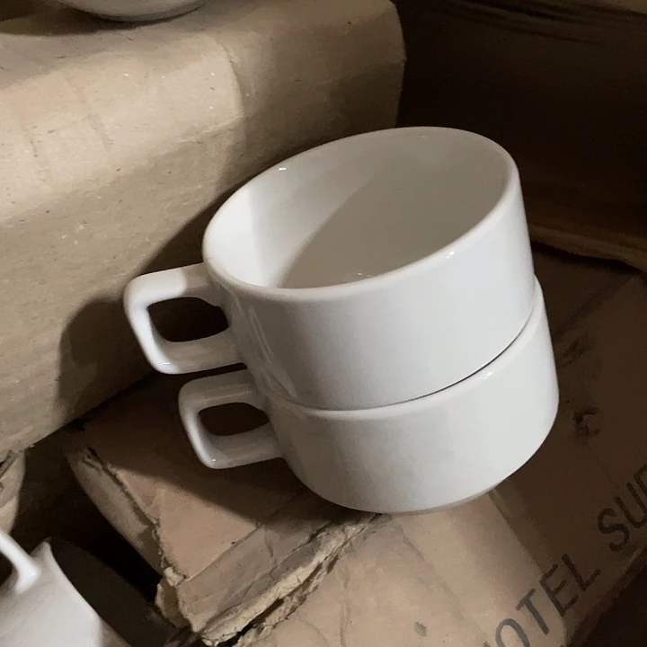 杯瓷片 绿底标咖啡杯2个