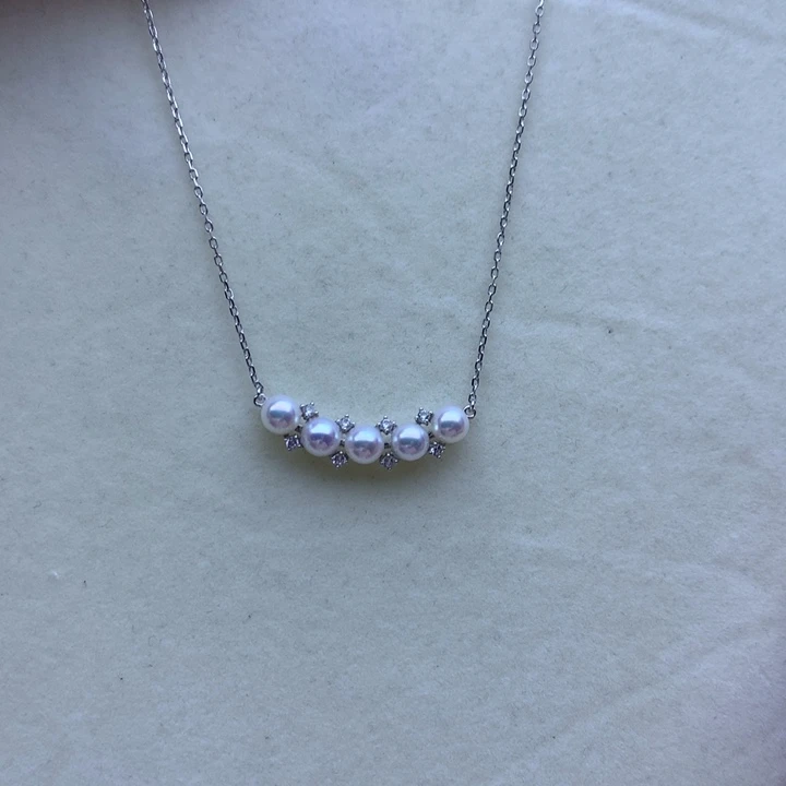 淡水珍珠银S925镶嵌颈饰萌*兔