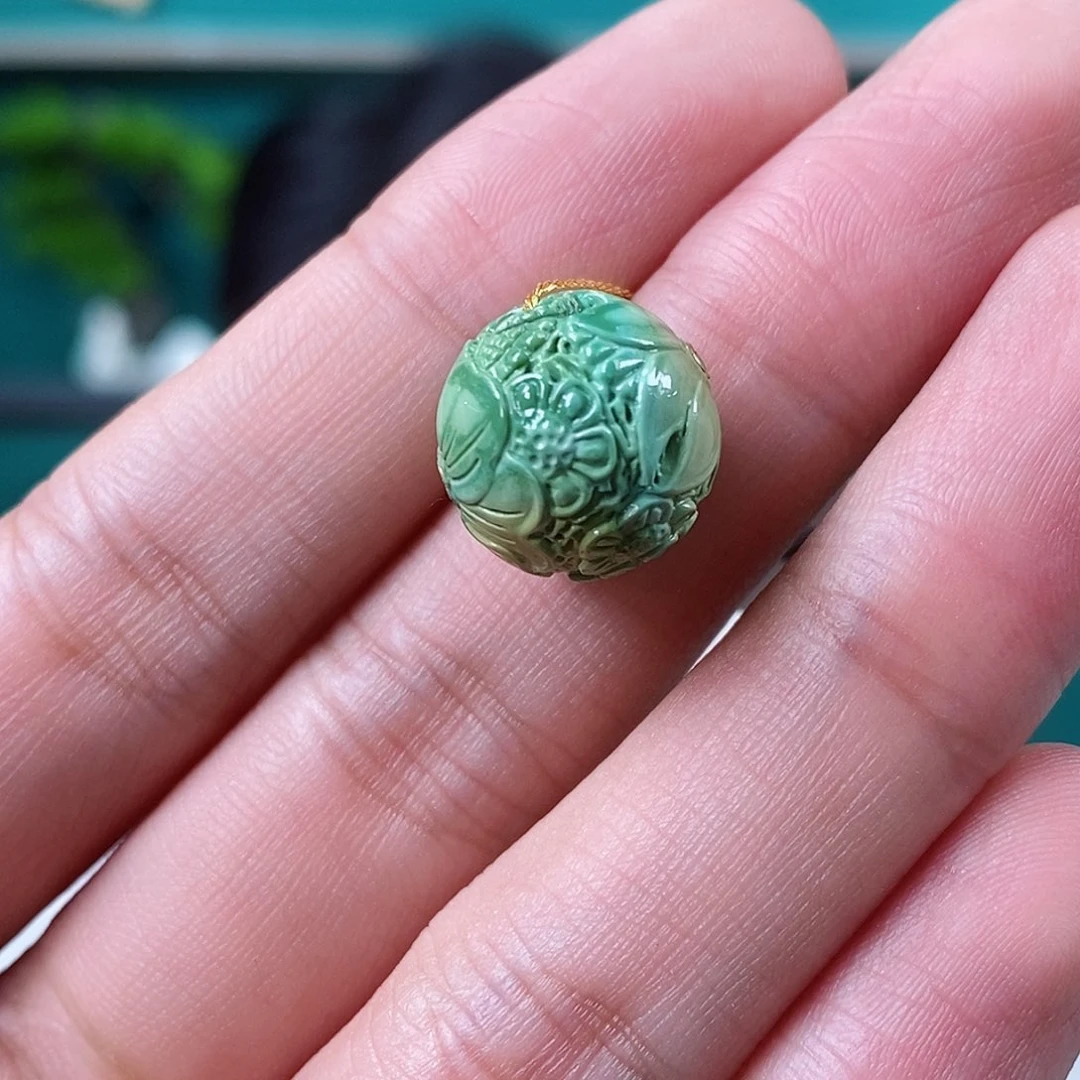 未镶嵌绿松石珠宝奇石